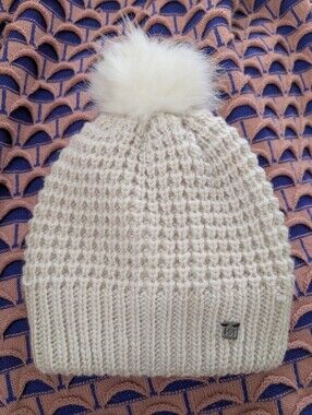 Helly Hansen Cream Knit Pom-Pom Beanie